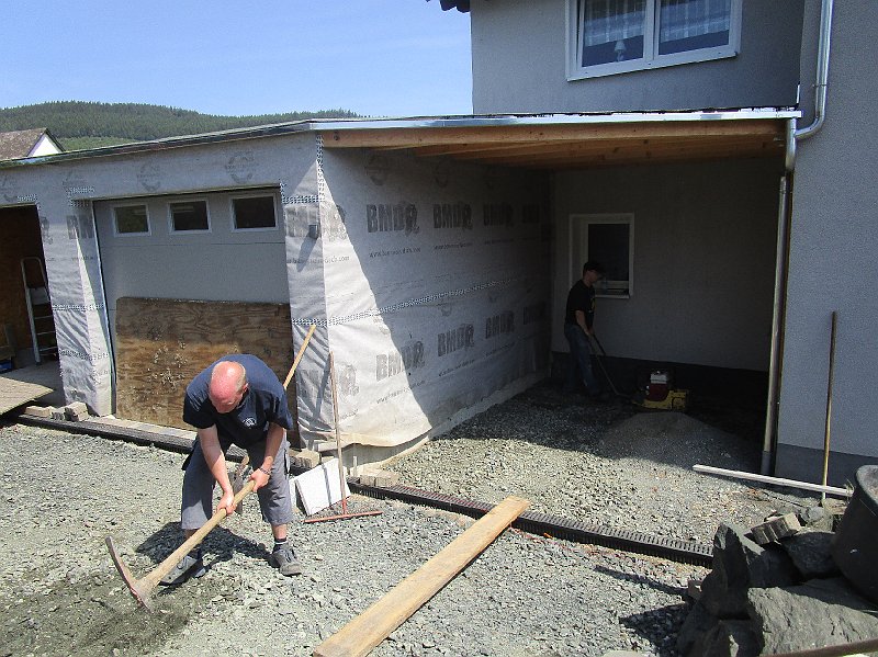 2018.05.28 Probefahrt, Bier, Grill, Freunde, Whisky und... Pflasterarbeiten (217).JPG